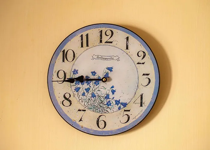 House, Garden And A Cat Holiday home Bled